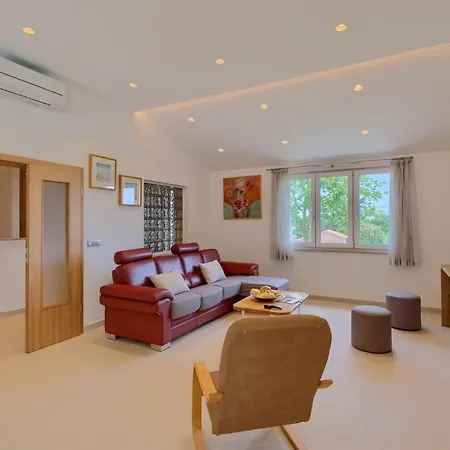 Holiday home Monte Uliveto Katarova Stancija
