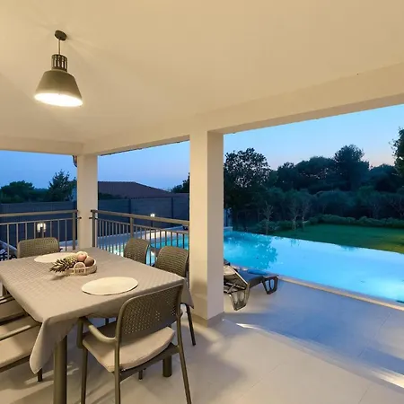 Holiday home Monte Uliveto Katarova Stancija
